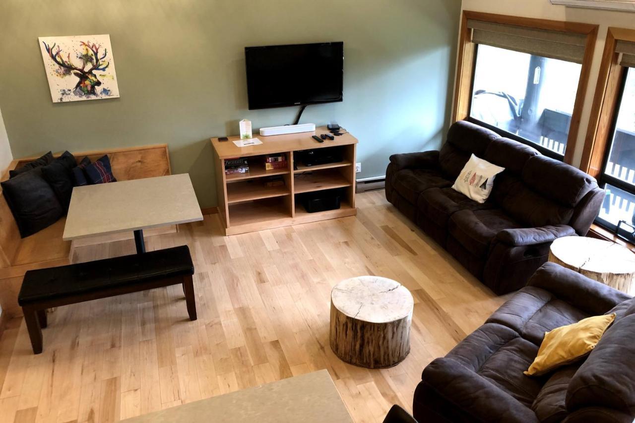 The Griz Inn By Park Vacation Management Fernie Exterior foto