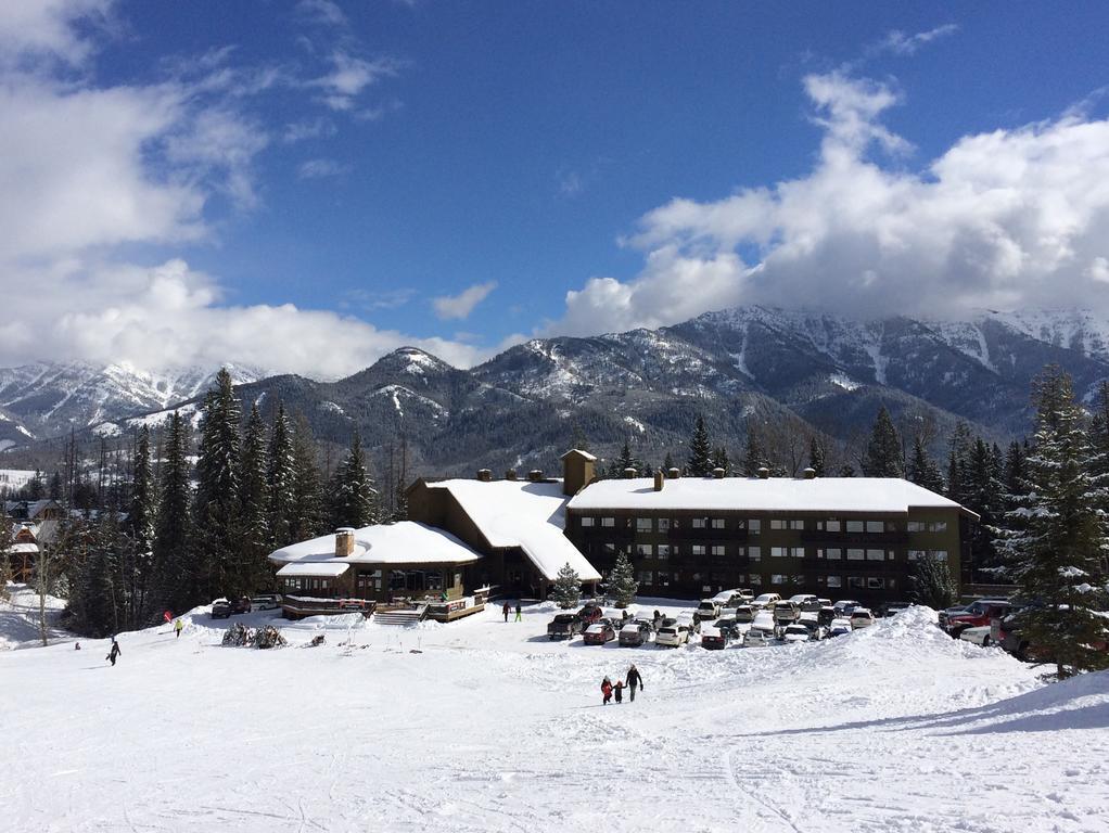 The Griz Inn By Park Vacation Management Fernie Exterior foto